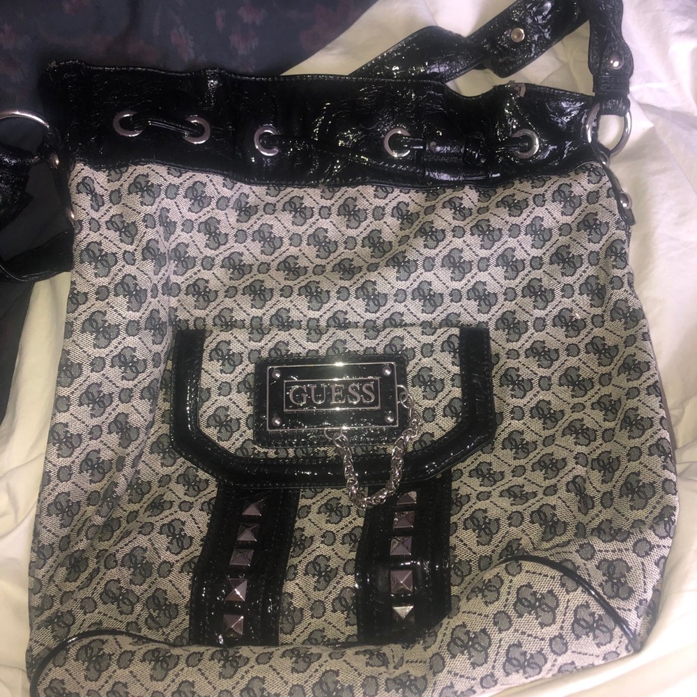 Guess messenger bag